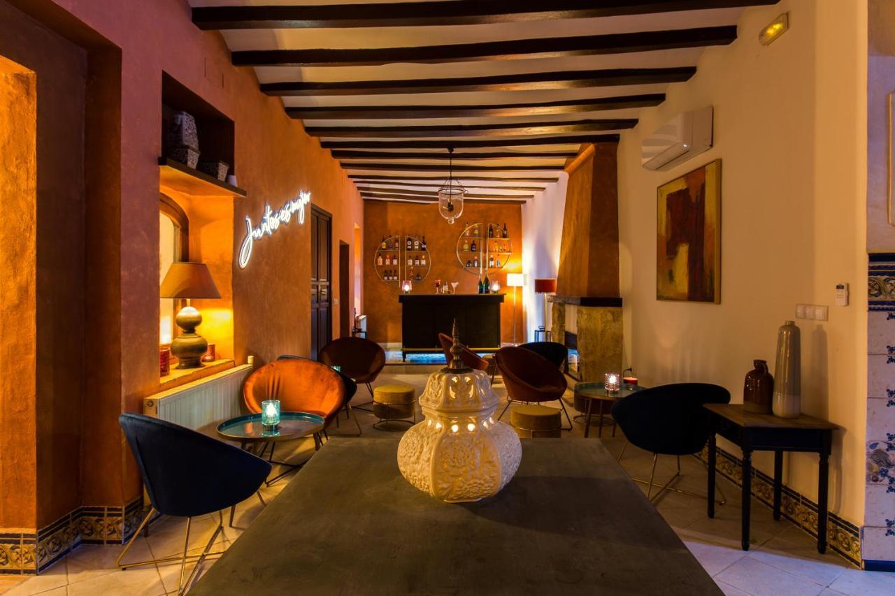 Hotel El Capricho Beniali (Adults Only) อาลิกันเต ภายนอก รูปภาพ