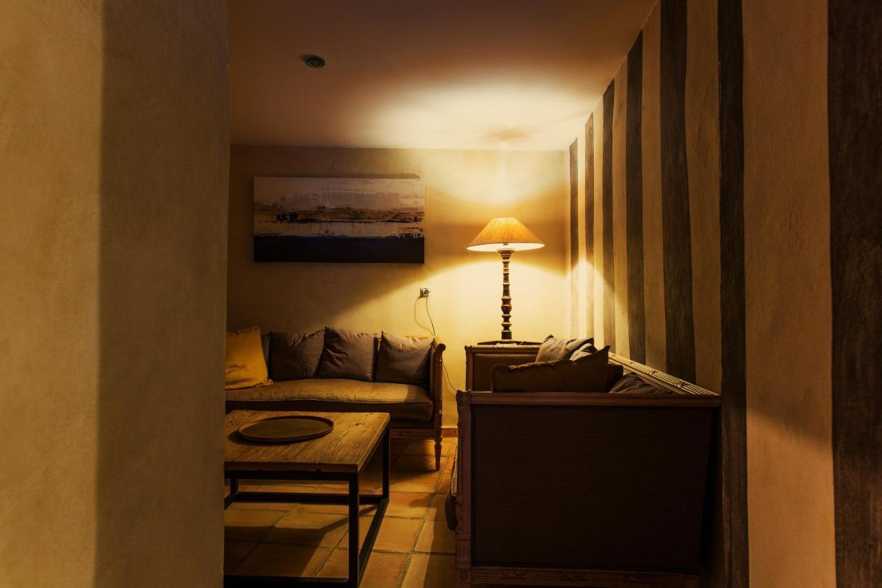 Hotel El Capricho Beniali (Adults Only) อาลิกันเต ภายนอก รูปภาพ