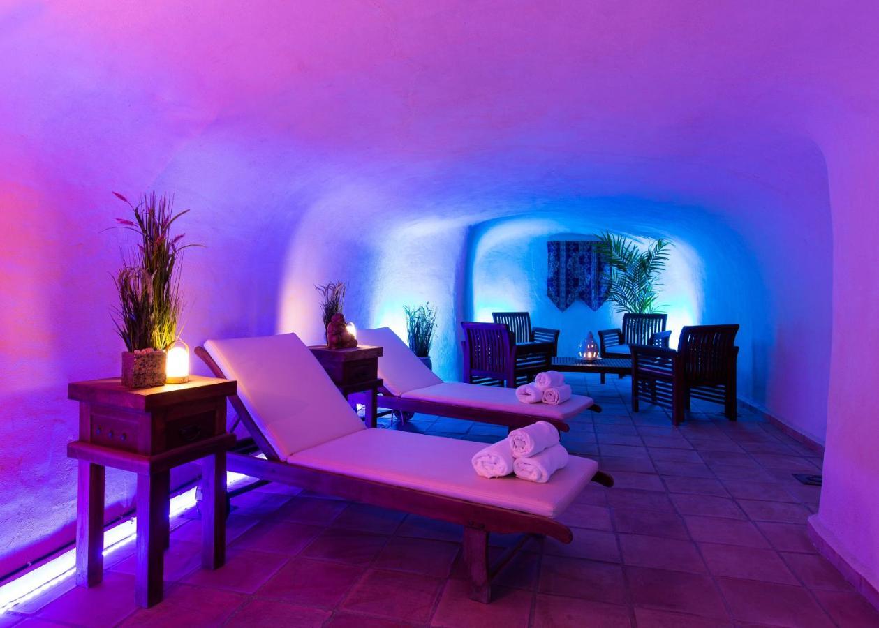 Hotel El Capricho Beniali (Adults Only) อาลิกันเต ภายนอก รูปภาพ